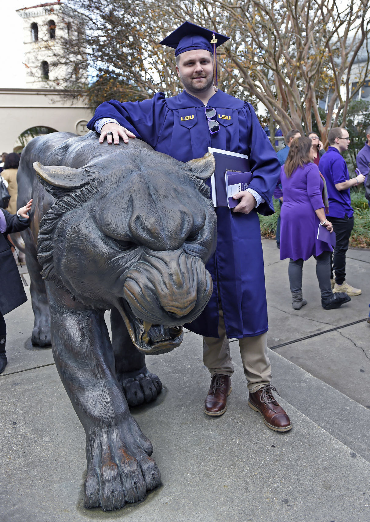 lsugrad0251.121518 bf